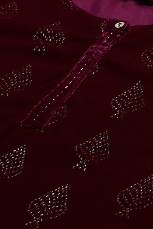 Purple Velvet Straight Kurta image number 1